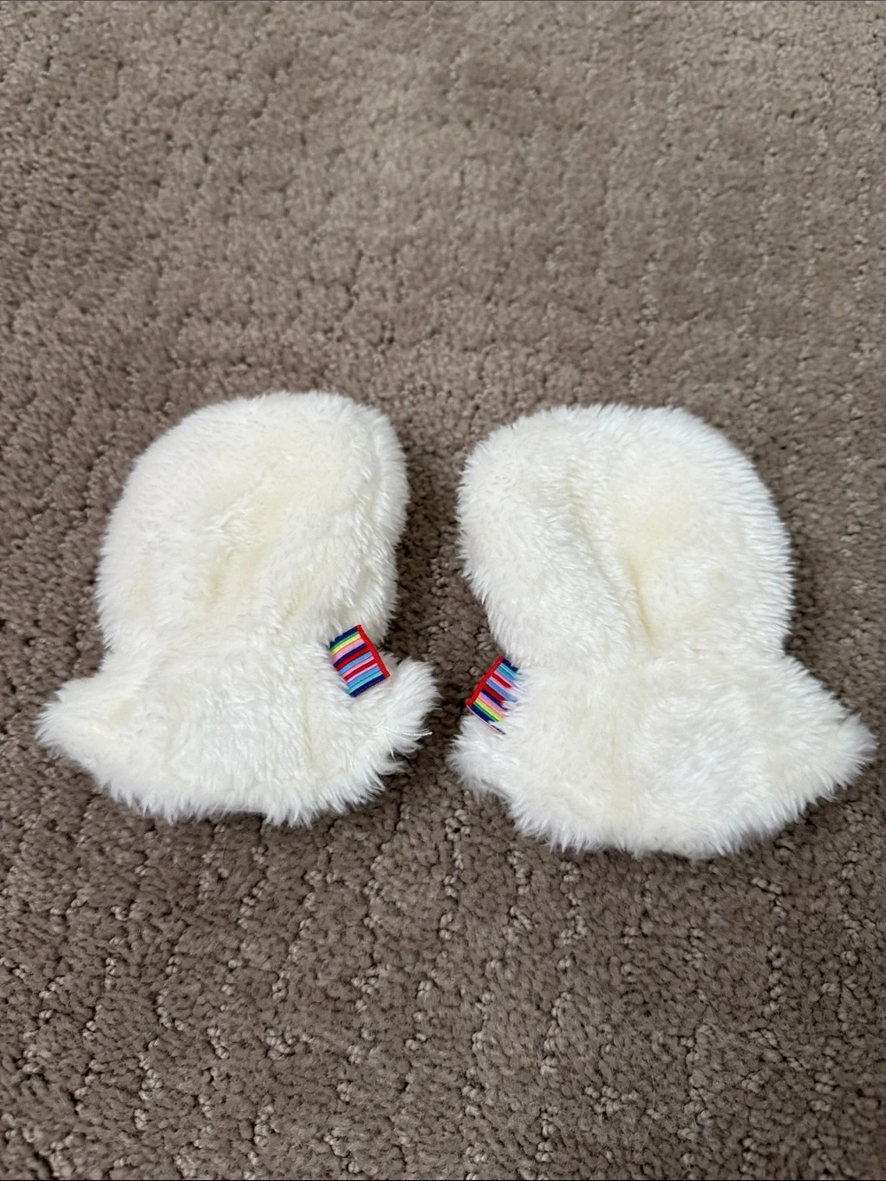 Magnetic Me Cream Plush Paw Baby Mittens